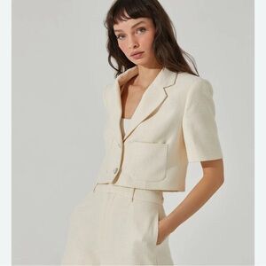 ASTR Siarah Tweed Cropped Jacket